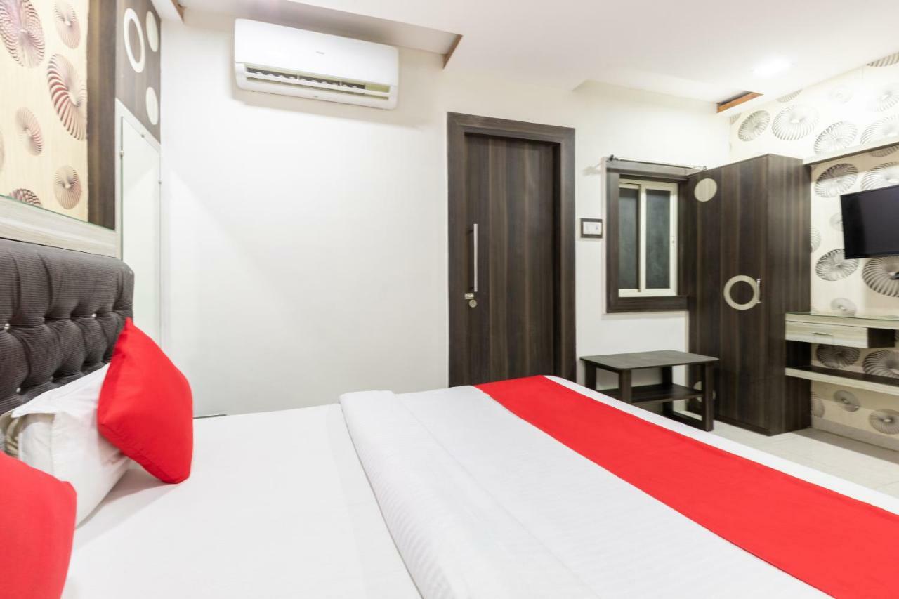 OYO 45301 Hotel Om Palace Sāgar Buitenkant foto